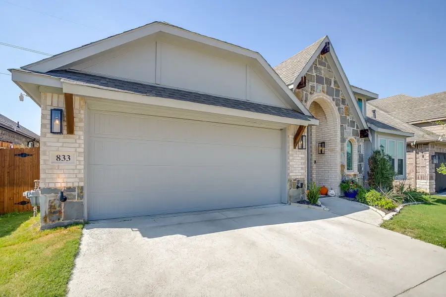 833 Godley Road, Godley, TX 76044 - #2