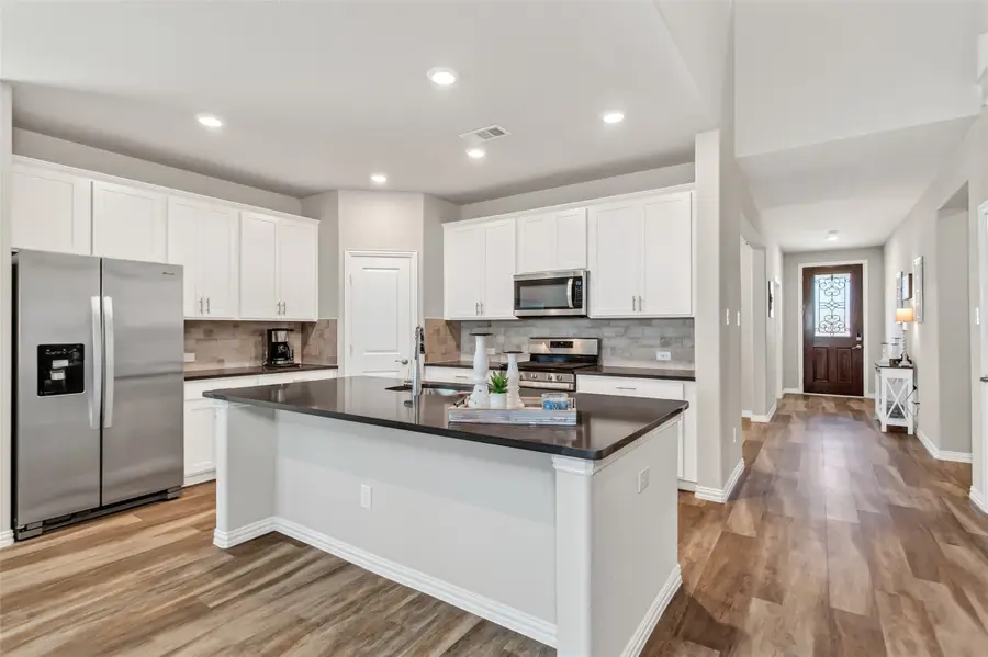 3020 Prairie Trail Avenue, Aubrey, TX 76227 - #3