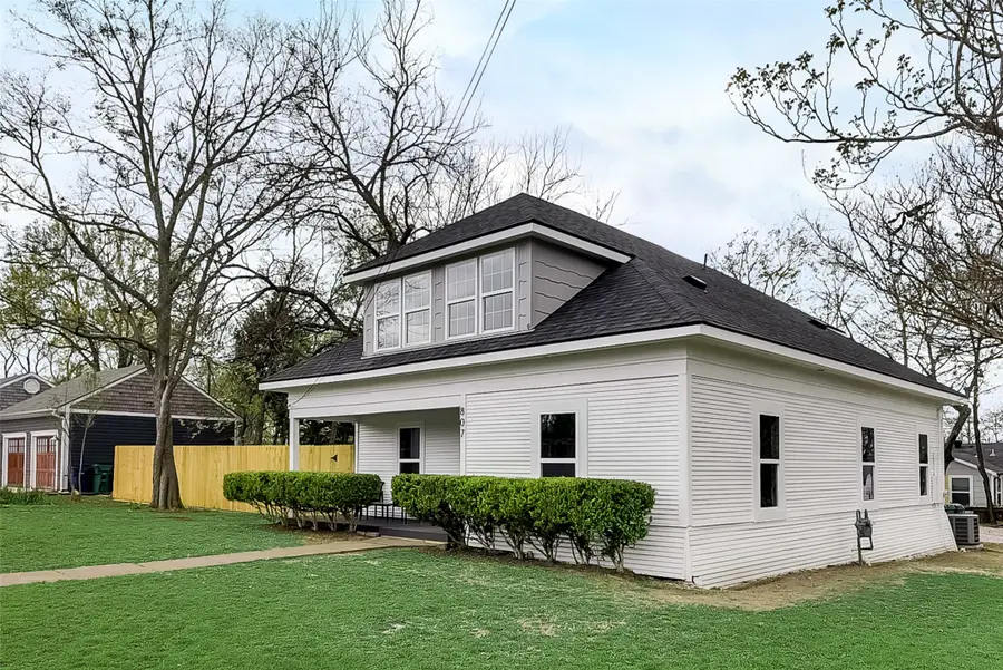 807 Florence Street, McKinney, TX 75069 - #3