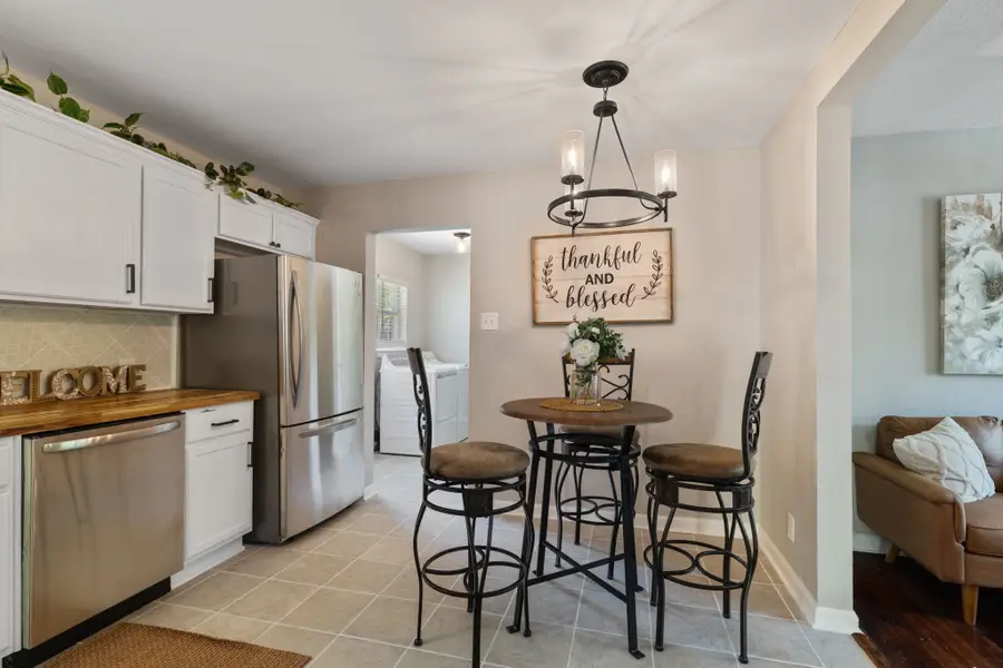 1104 Redbud Street, Denison, TX 75020 - #3