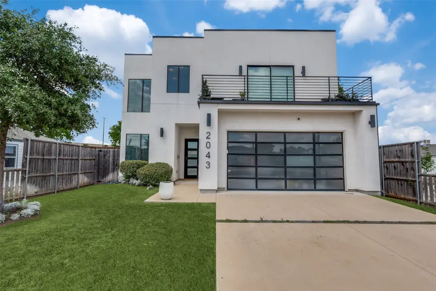 2043 Canada Drive, Dallas, TX 75212 - #2