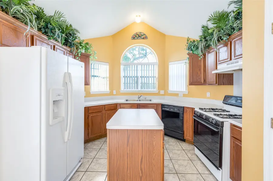 1808 Haley Circle, Carrollton, TX 75006 - #2