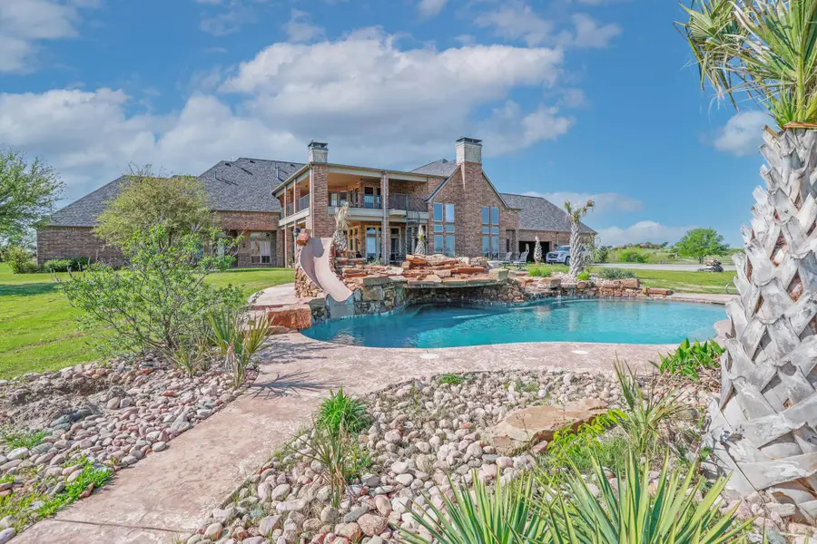 1200 Mcreynolds, Sanger, TX 76266 - #3