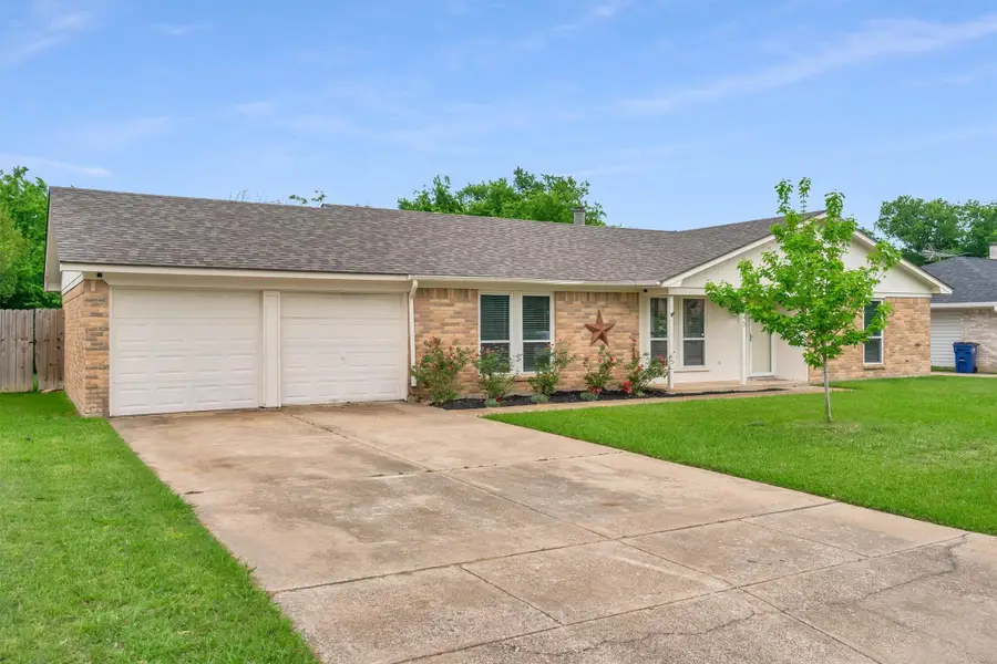 445 Parkridge Boulevard, Burleson, TX 76028 - #3