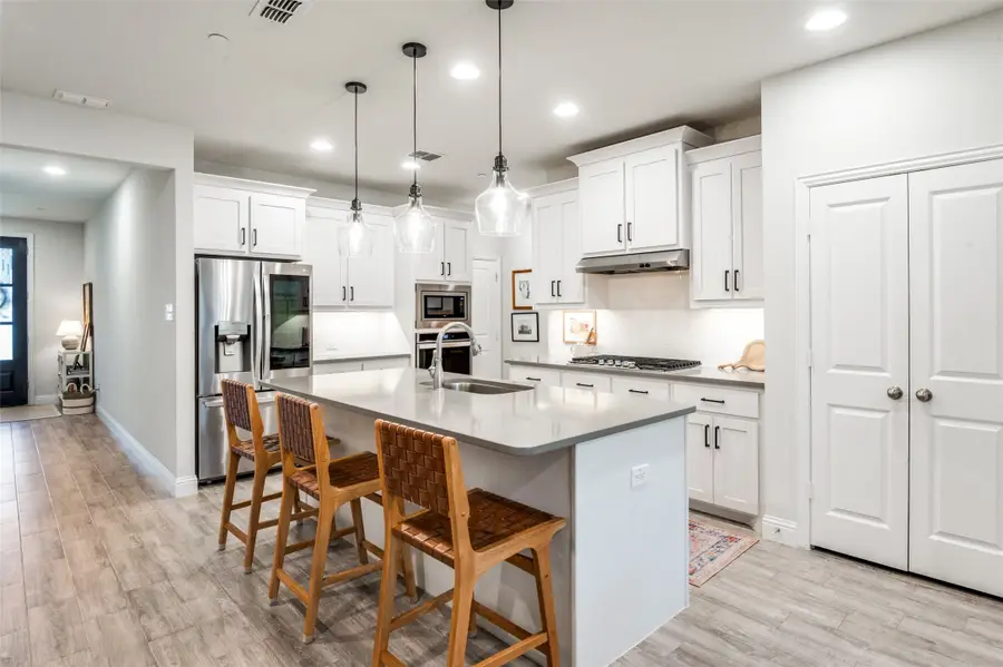 2832 Cedar Elm Drive, Carrollton, TX 75010 - #3