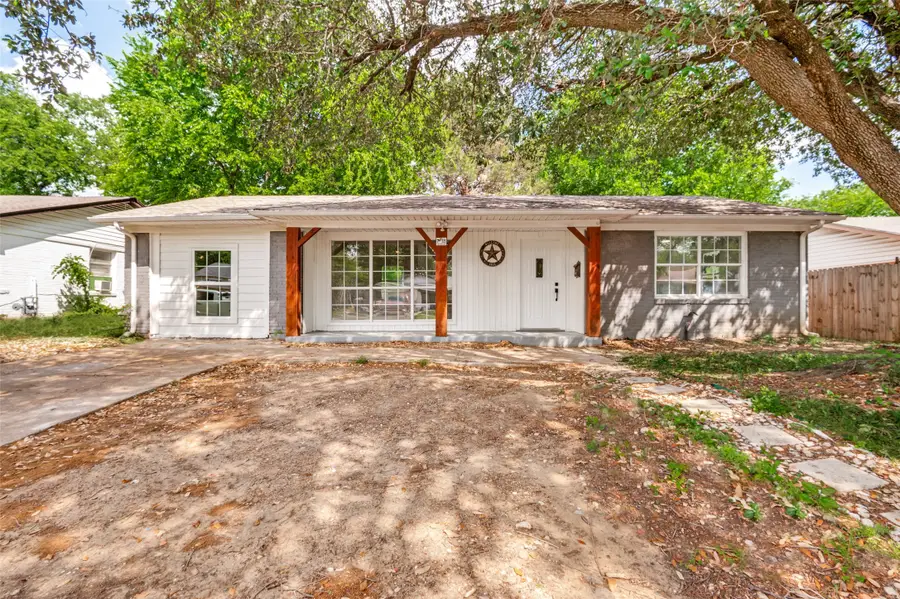 1625 Proctor Drive, Grand Prairie, TX 75051 - #2