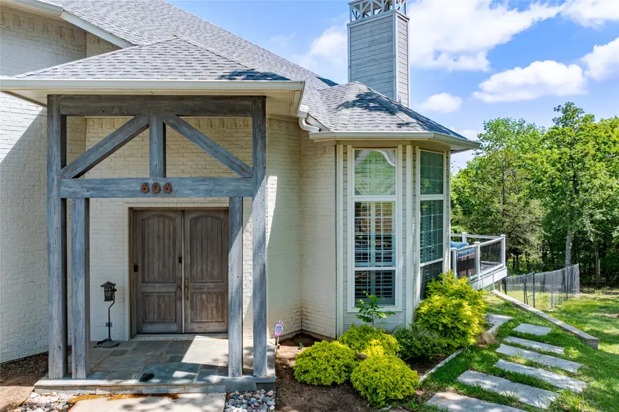 606 Lakepoint Loop, Pottsboro, TX 75076 - #3