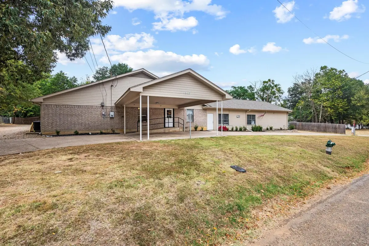 1905 E Price Street #A, Paris, TX 75460 - #1