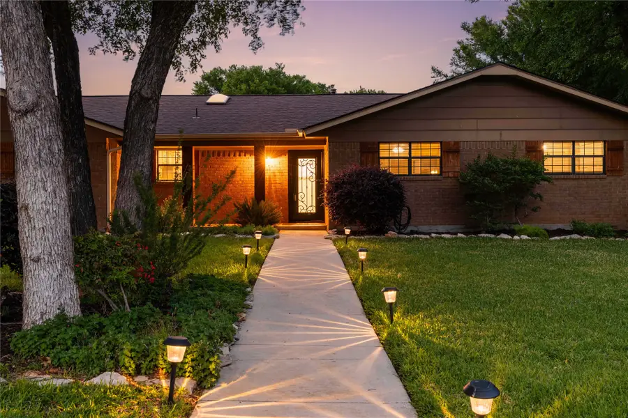 1700 16th Street, Brownwood, TX 76801 - #2