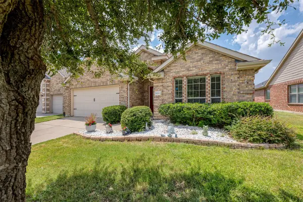 824 Golden Bear Lane, McKinney, TX 75072