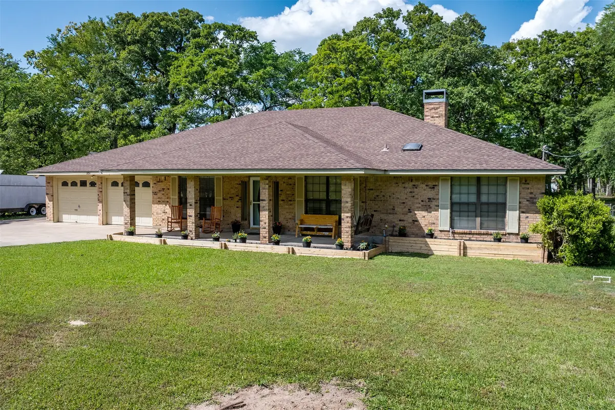 231 Cedarwood Drive, Enchanted Oaks, TX 75156 - #1