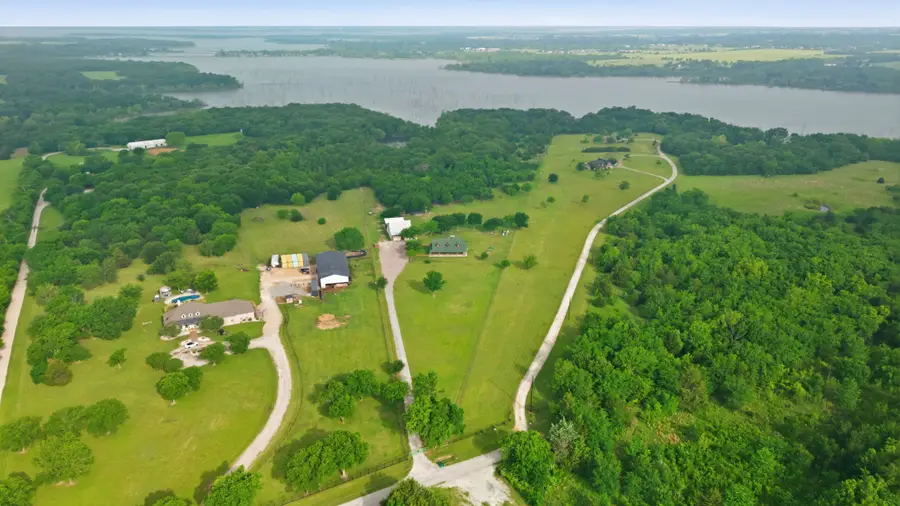 465 Emberson Ranch Road, Pilot Point, TX 76258 - #2