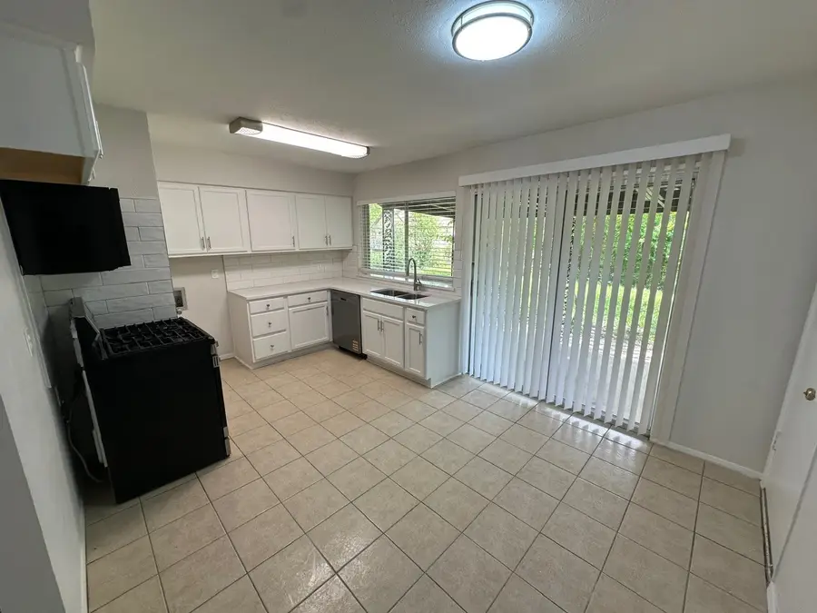 314 W Shaw Street, Duncanville, TX 75137 - #3