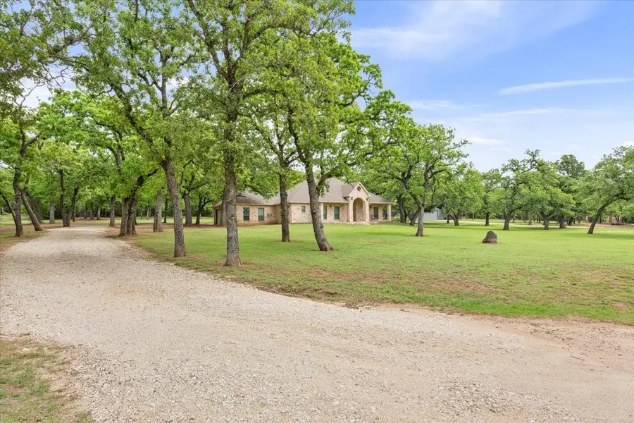 140 Oak Ridge Loop, Whitney, TX 76692 - #2