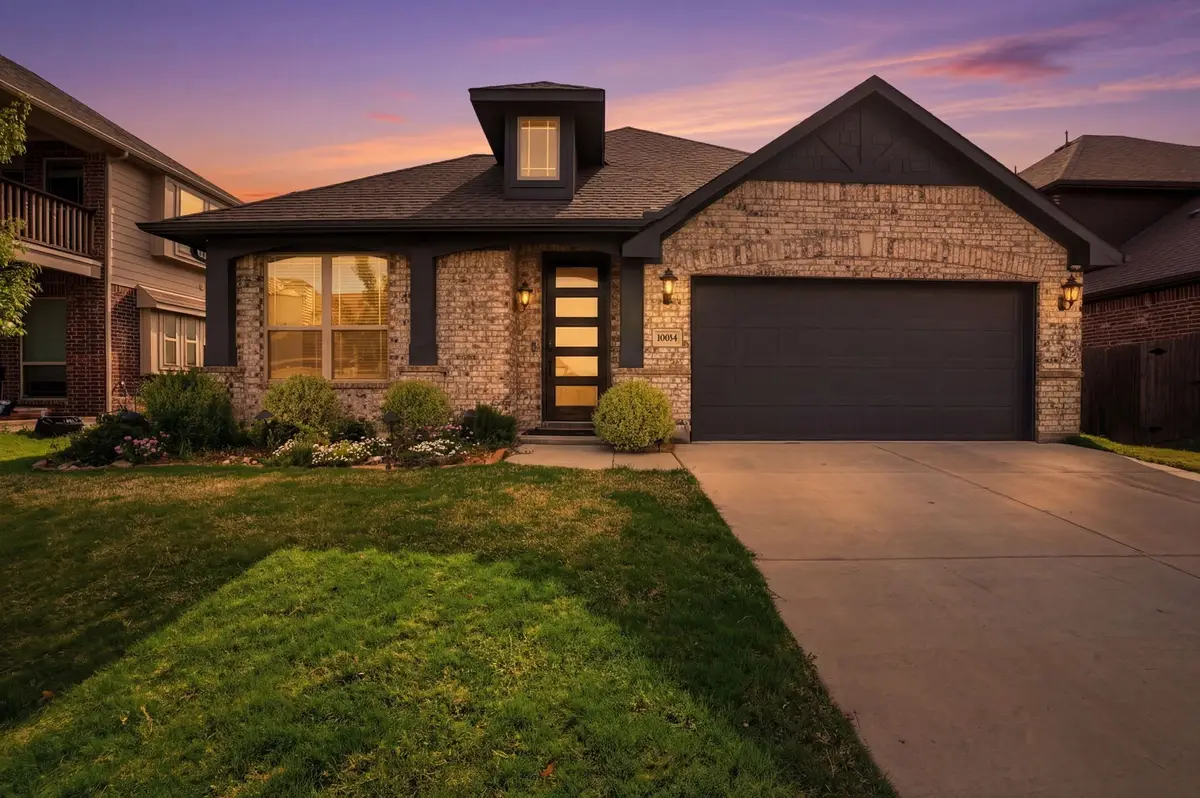 10004 White Pine Drive, Fort Worth, TX 76131 - #1