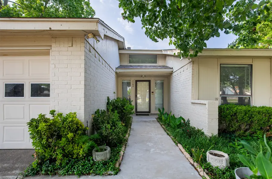 1102 St Croix Court, Arlington, TX 76012 - #2