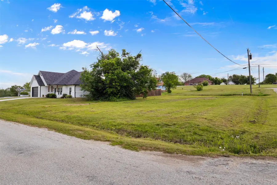 105 Runaway Bay Drive, Runaway Bay, TX 76426 - #3