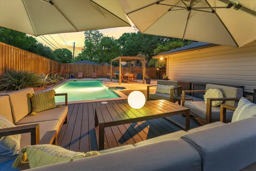 6275 Saratoga Circle, Dallas, TX 75214 - #2