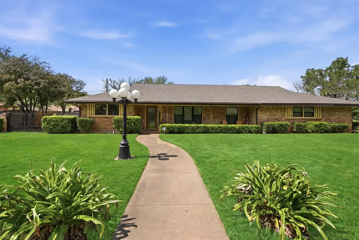 1226 Crestwood Drive, Cleburne, TX 76033 - #1