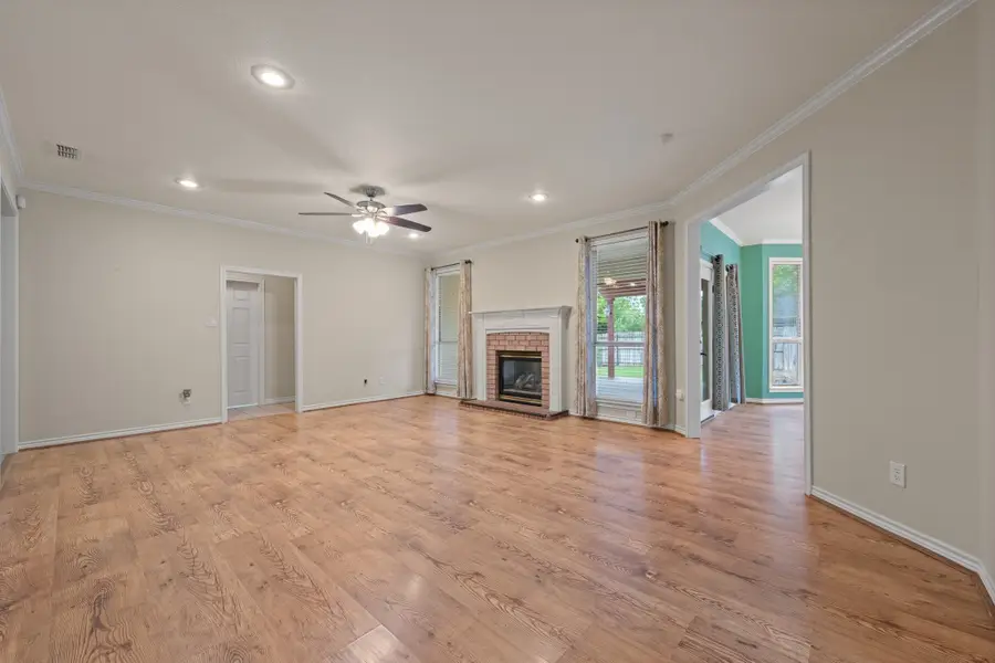 1501 Chaucer Drive, Cleburne, TX 76033 - #2