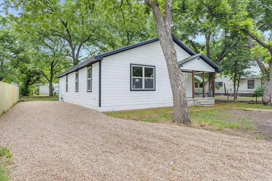 103 N Mill Street, Savoy, TX 75479 - #3