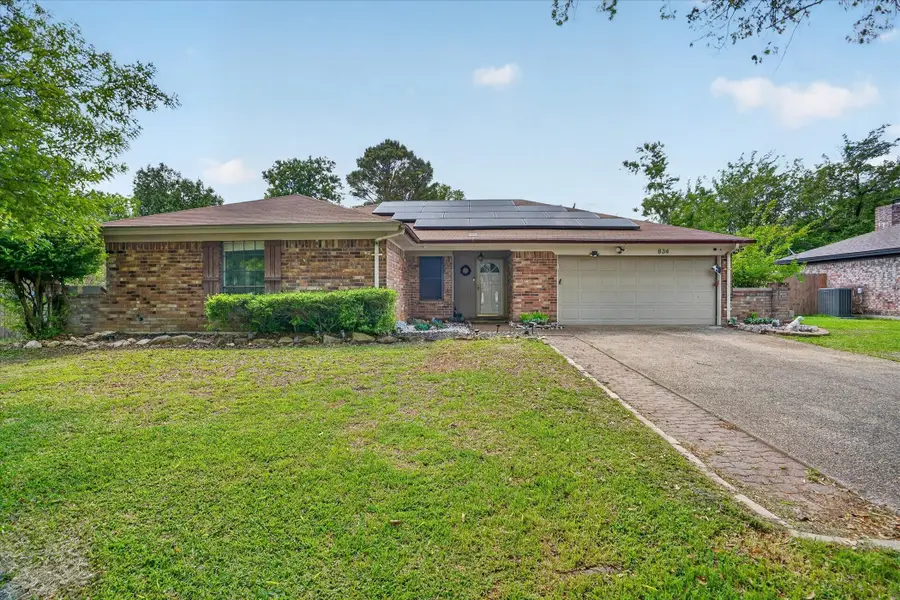 834 S Ridgeway Drive, Cleburne, TX 76033 - #2