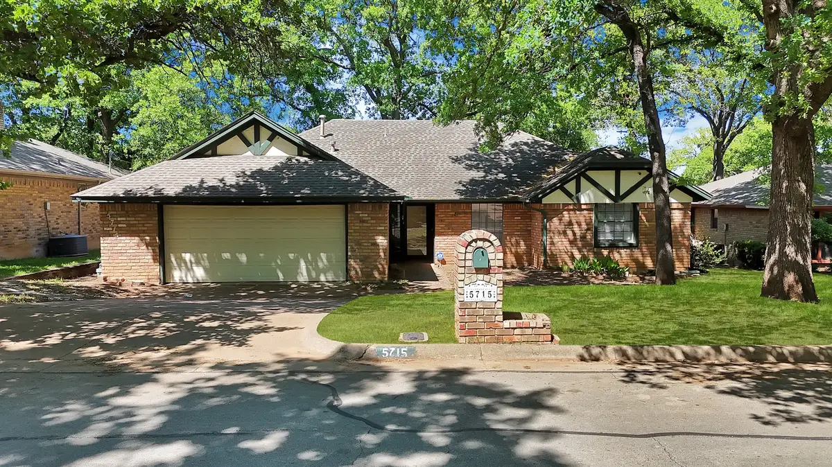 5715 Trail Crest Drive, Arlington, TX 76017 - #1
