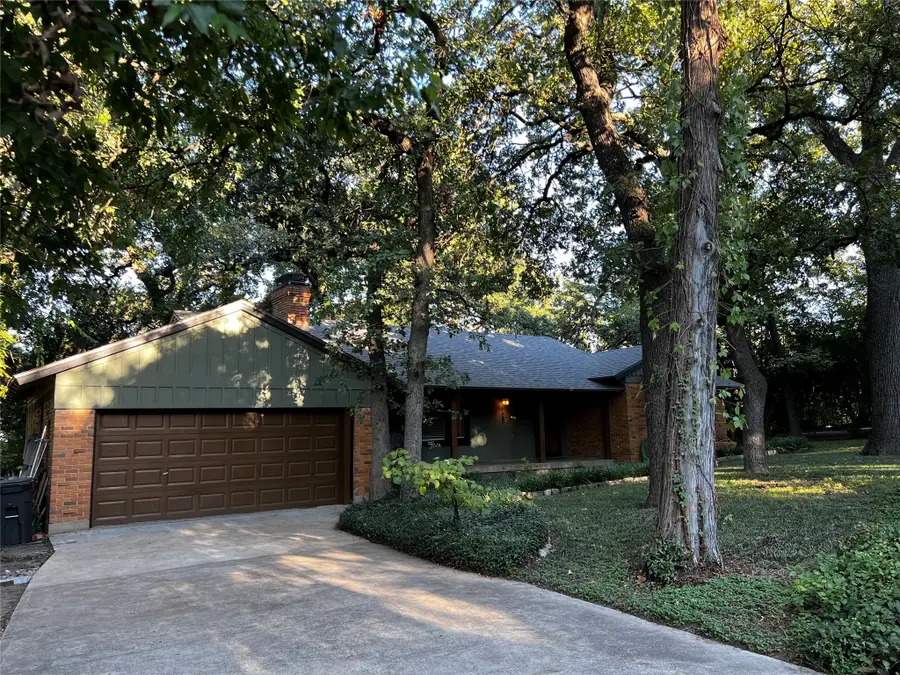 108 Woodland Drive, Irving, TX 75060 - #2