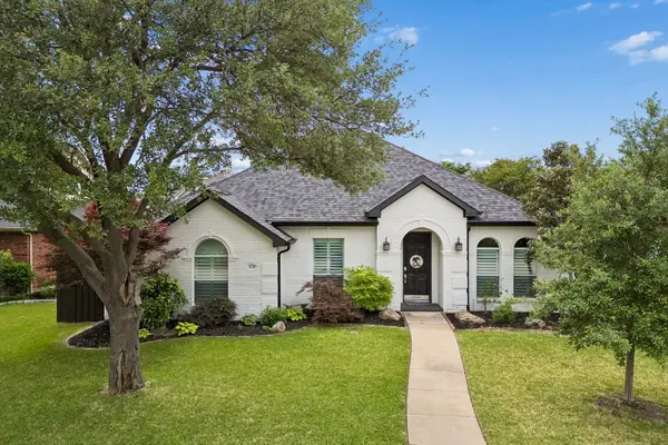 426 Long Cove Court, Allen, TX 75002