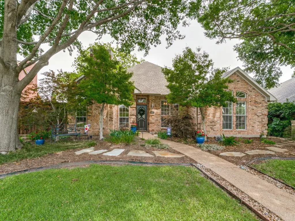 2916 Redwood Drive, Carrollton, TX 75007 - #1