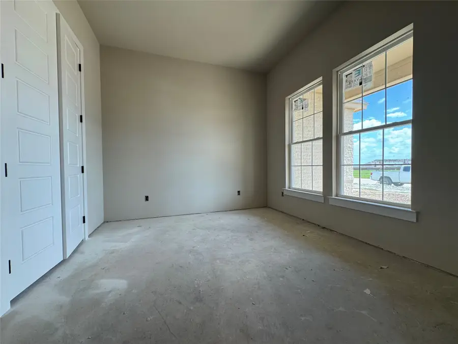 140 Chapowits, Godley, TX 76044 - #2