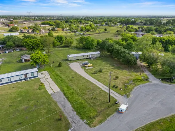 528 Meandering Way, Royse City, TX 75189