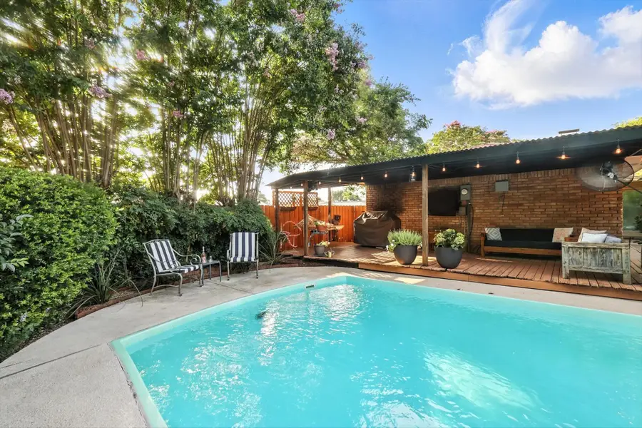 1306 Drexel Drive, Irving, TX 75061 - #2