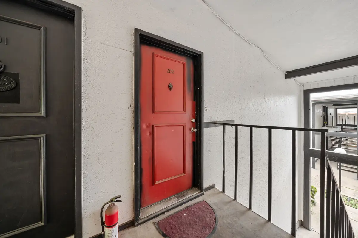 2627 Douglas Avenue #202, Dallas, TX 75219 - #1