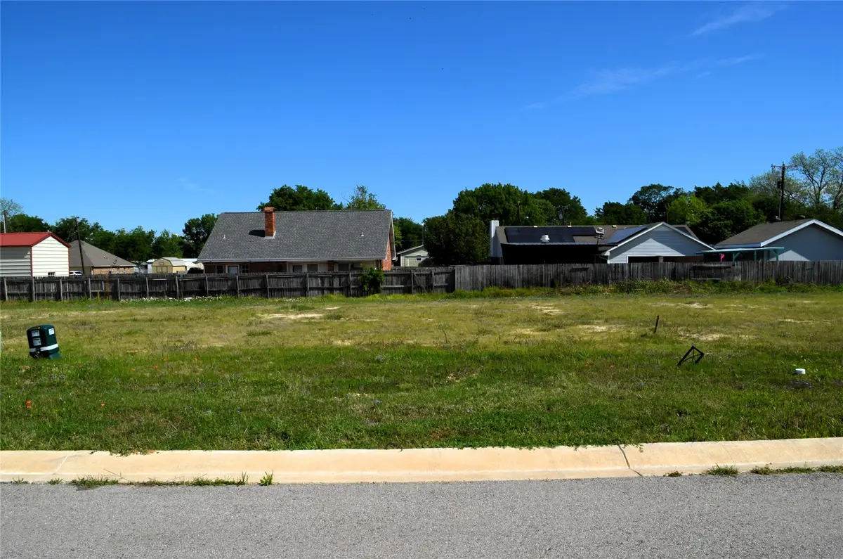 308 Preston Road, Mabank, TX 75147 - #1