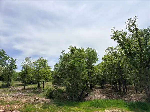 135 Turtle Back Ridge, Decatur, TX 76234