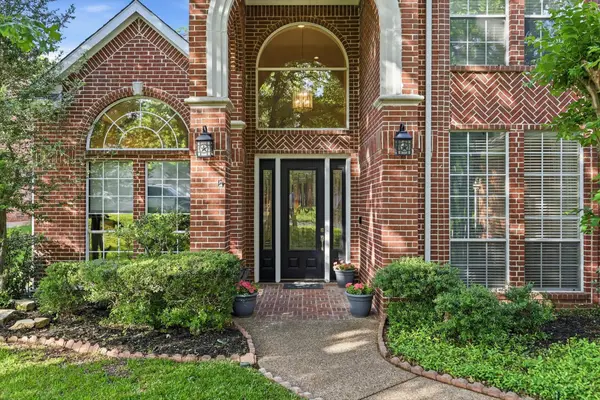 617 Hawthorn Circle, Highland Village, TX 75077