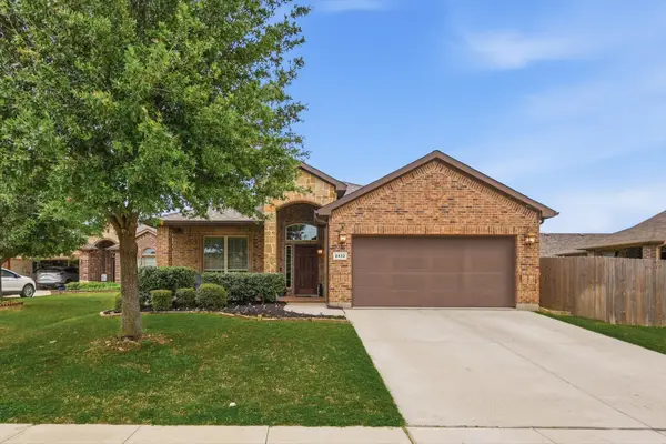 2432 Half Moon Bay Lane, Fort Worth, TX 76177