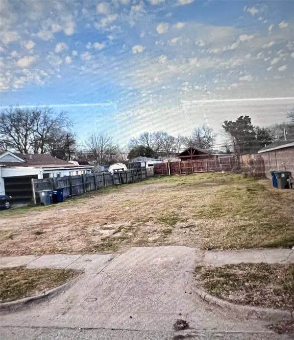 1823 Leath Street, Dallas, TX 75212