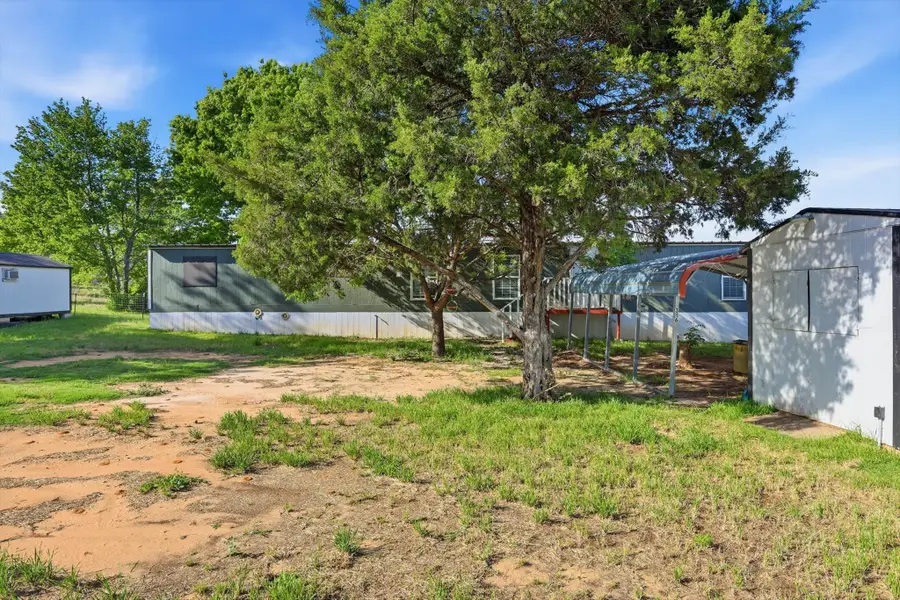 316 Summit Drive, Springtown, TX 76082 - #3
