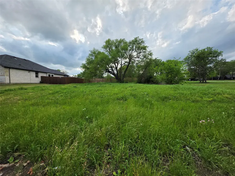 1610 Gibbons Street, Greenville, TX 75401 - #2