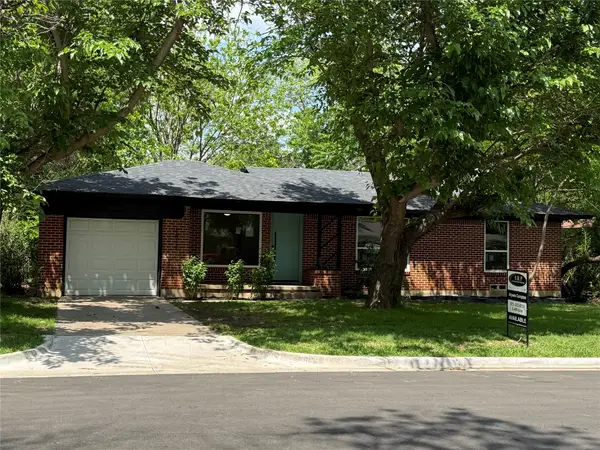 1812 Carlton Street, Denton, TX 76201
