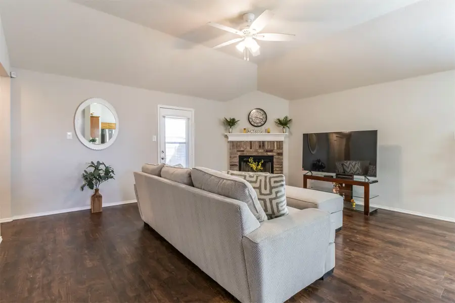 301 Wintergreen Court, Weatherford, TX 76085 - #2