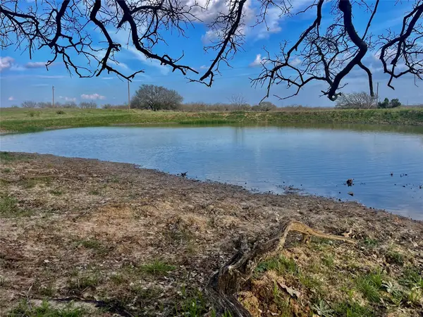 000 Hwy 590, Comanche, TX 76442