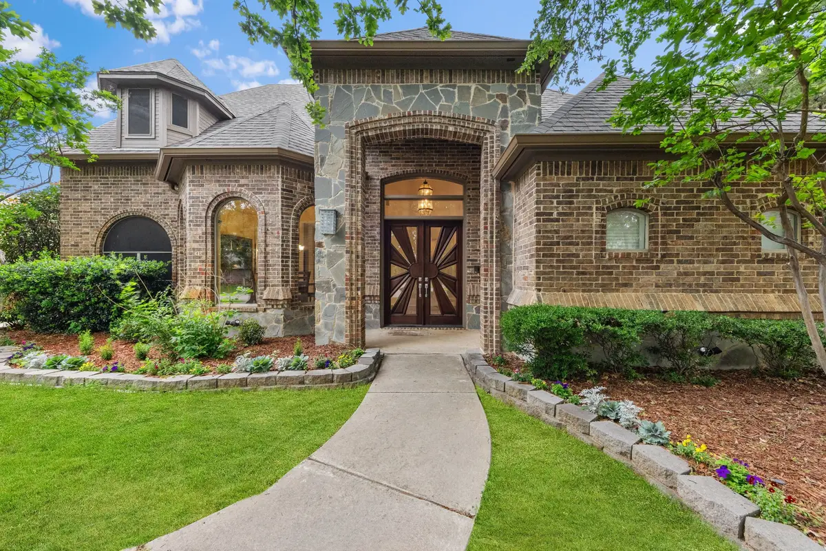 9121 Thornridge Drive, North Richland Hills, TX 76182 - #1