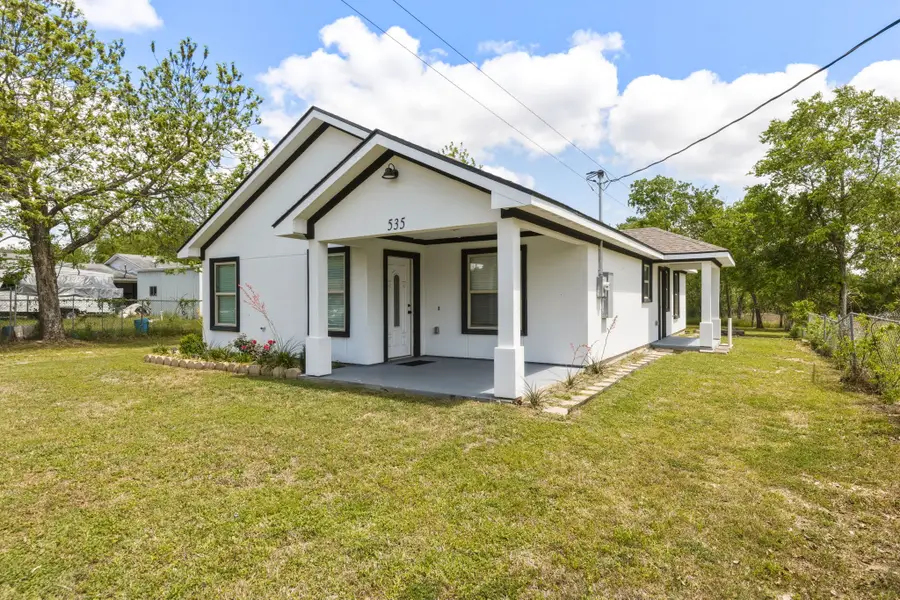 535 S Belknap Street, Mexia, TX 76667 - #2