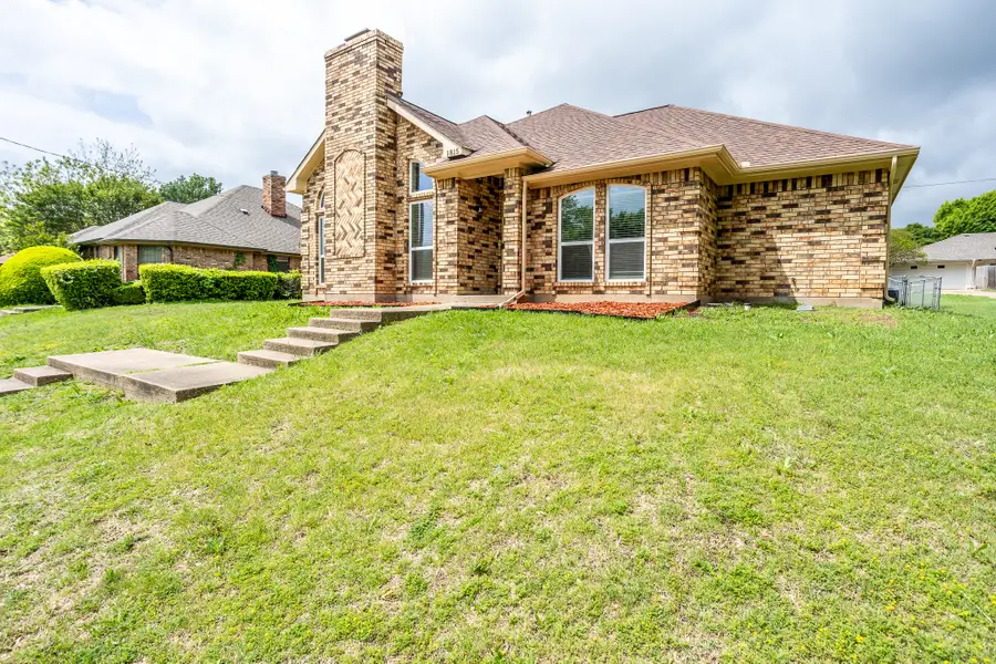 1815 Seabrook Drive, Duncanville, TX 75137 - #2