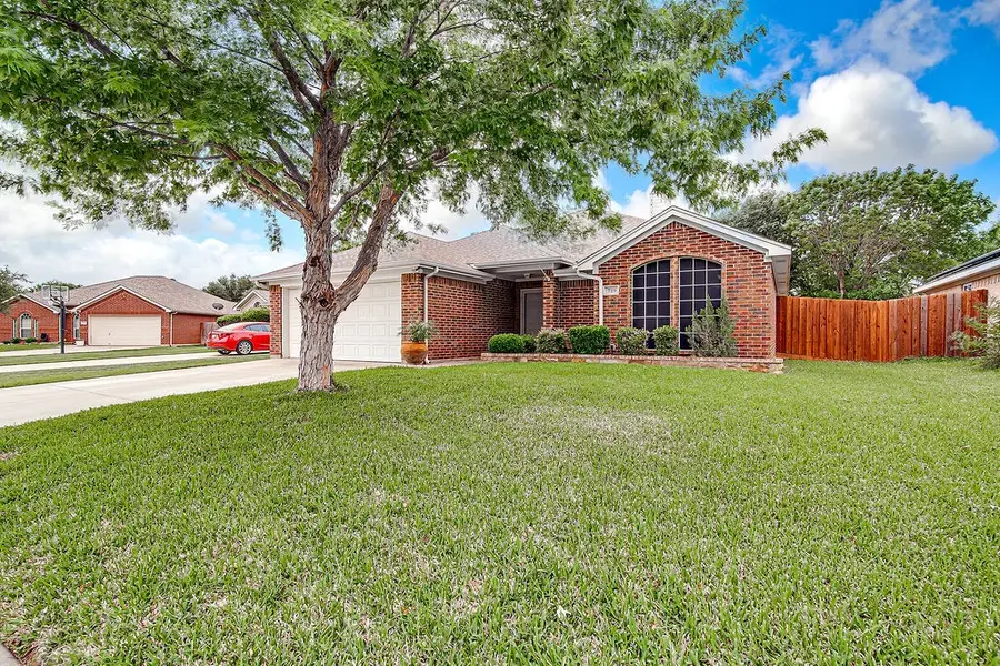 729 Tanglewood, Burleson, TX 76028 - #2