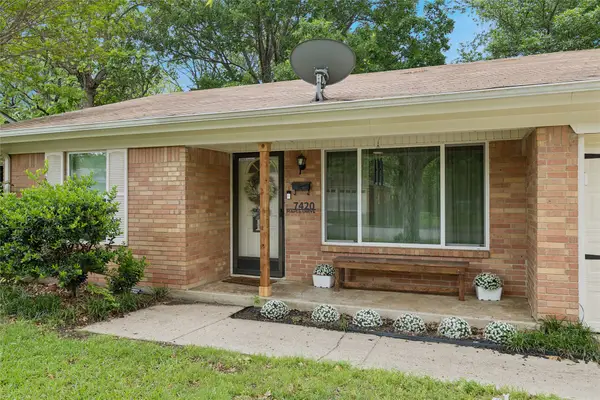 7420 Maple Drive, North Richland Hills, TX 76180