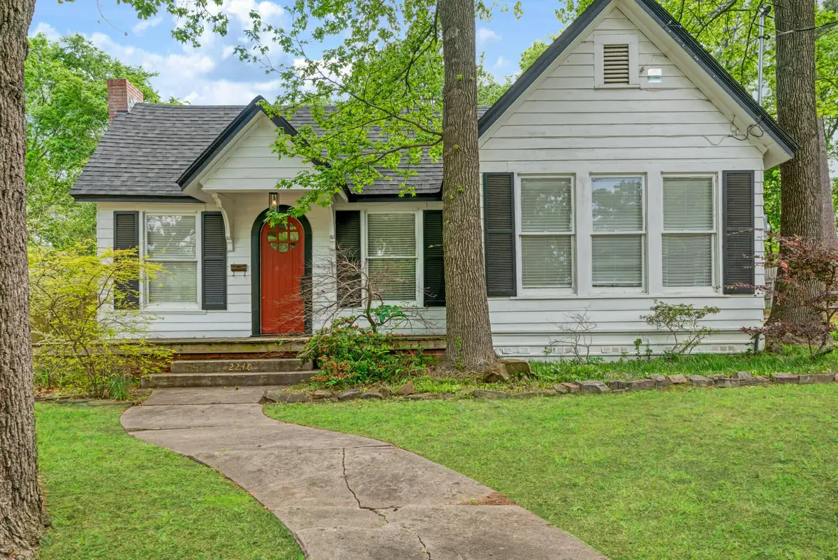 2240 Hubbard, Paris, TX 75460 - #1